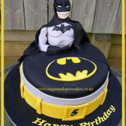 batman cake 1